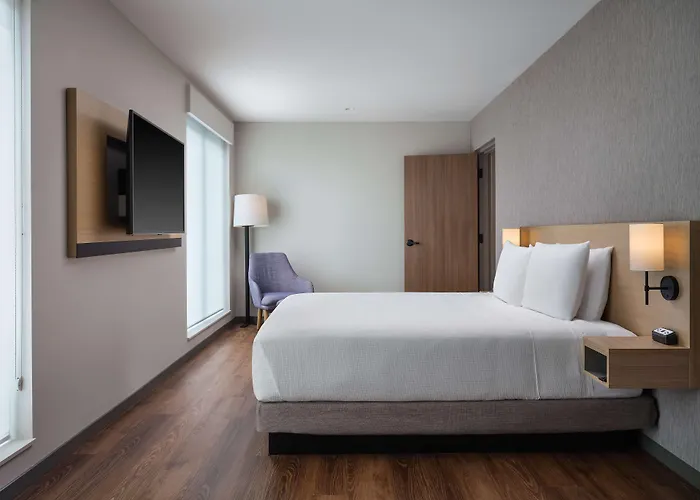The Forester Hotel, Part Of Unscripted By Hyatt Отель Lake Forest