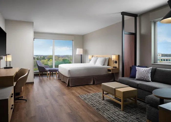 Отель The Forester Hotel, Part Of Unscripted By Hyatt Lake Forest